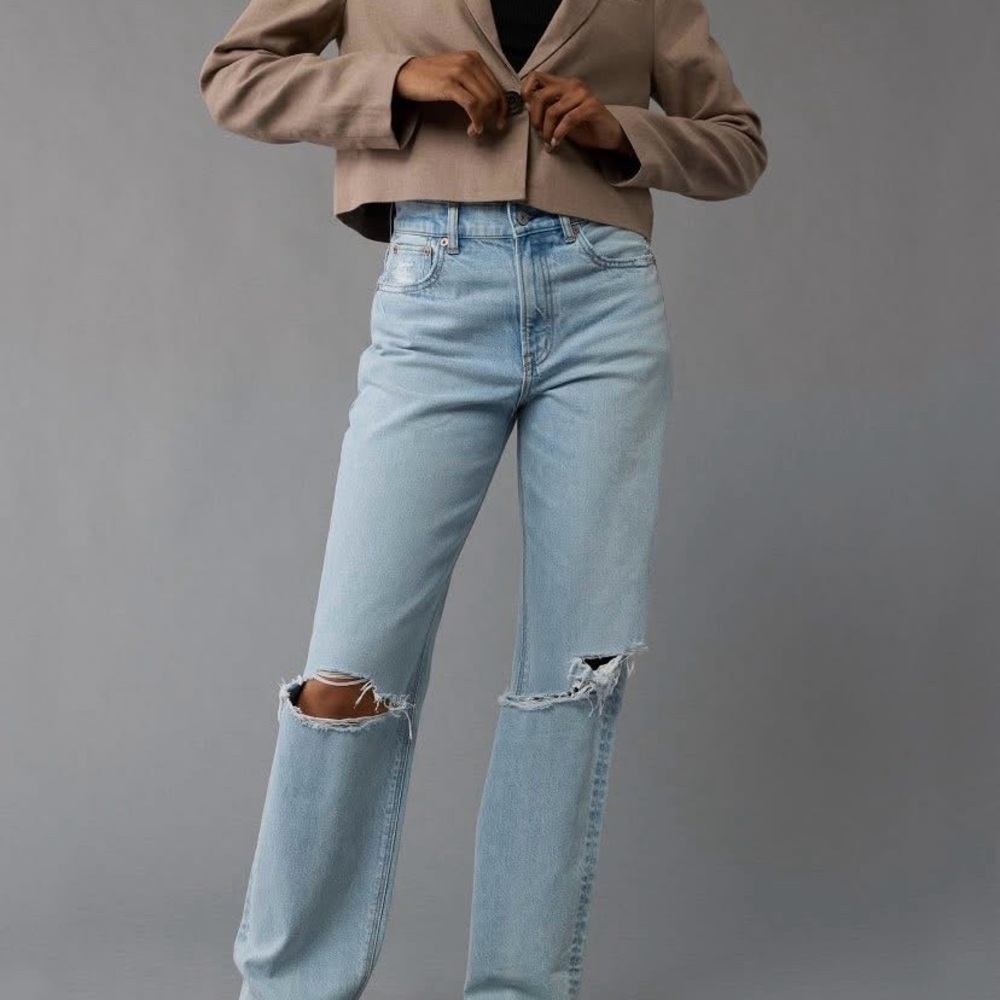 AE super high waisted baggy straight Distressed Women Jeans